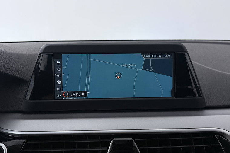 Vehicle Image 18