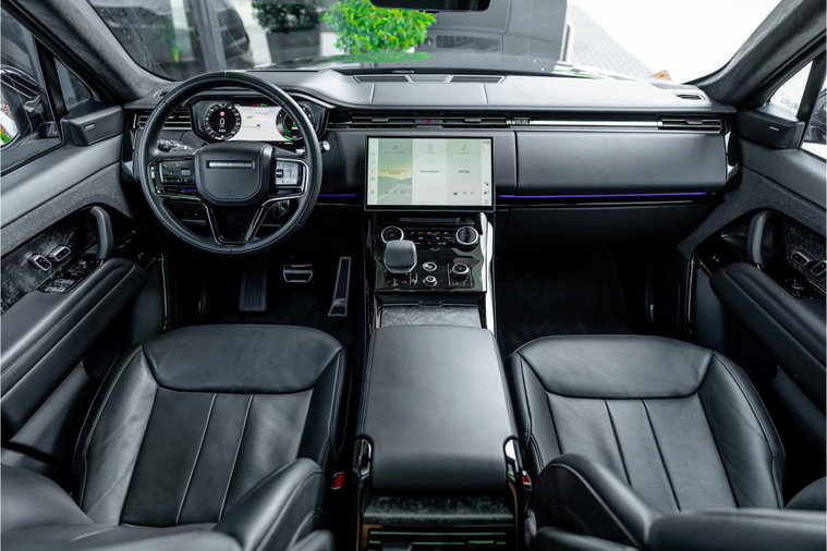 Vehicle Image 9