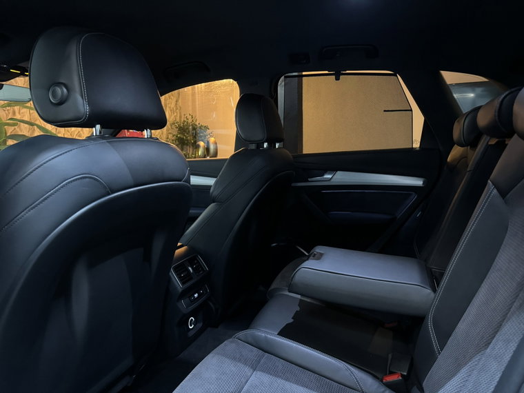 Vehicle Image 40