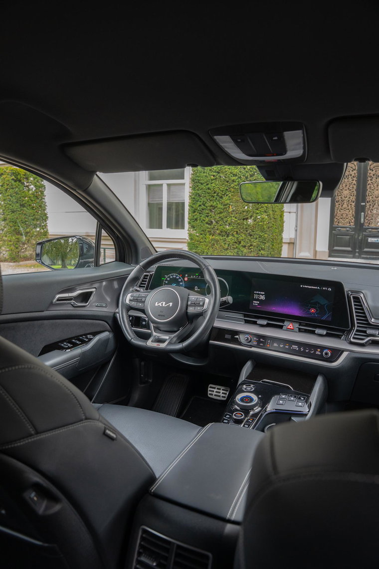 Vehicle Image 50