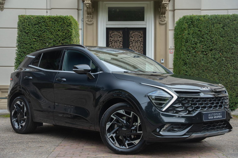 Vehicle Image 7
