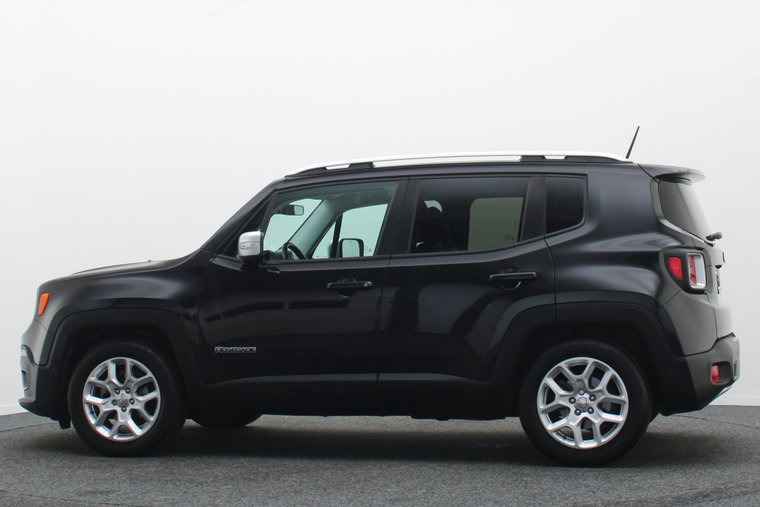 Vehicle Image 16