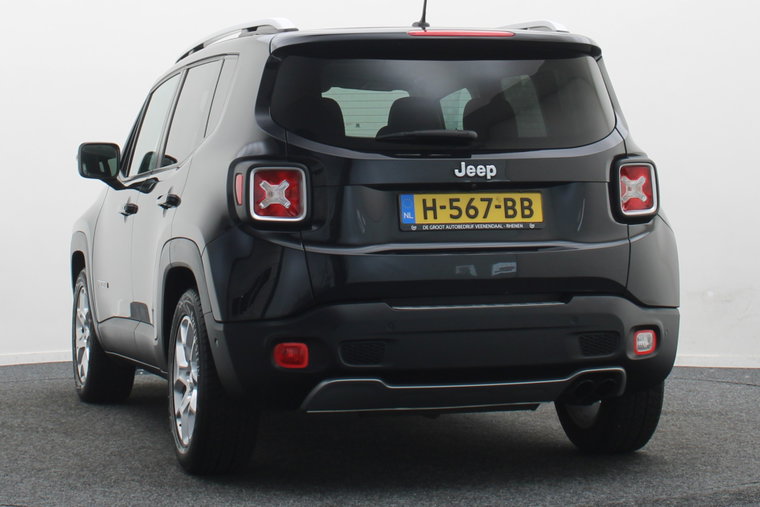 Vehicle Image 17