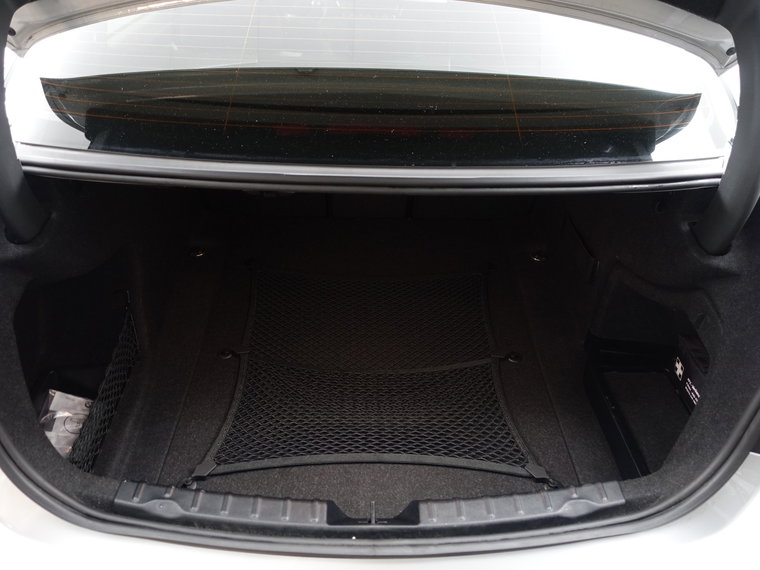 Vehicle Image 33