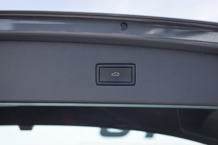 Vehicle Image 40