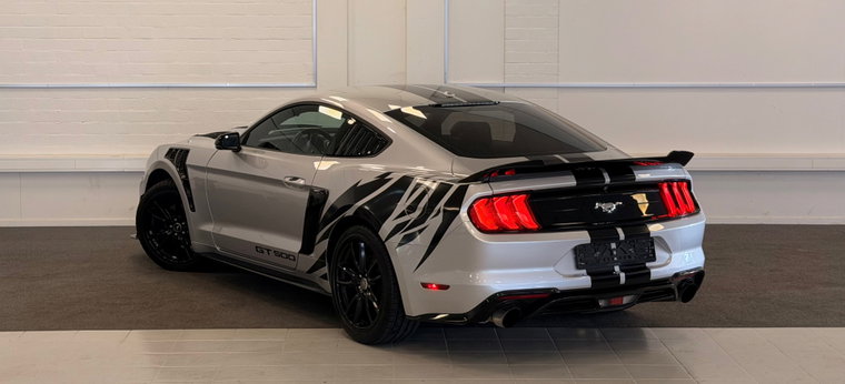 Vehicle Image 21