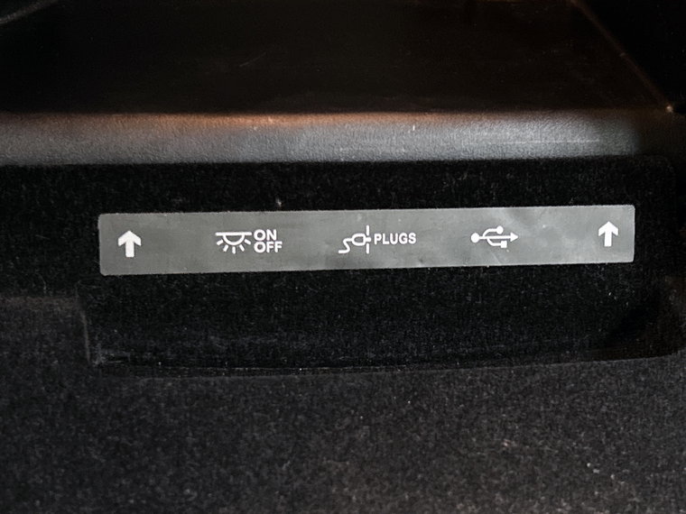 Vehicle Image 33