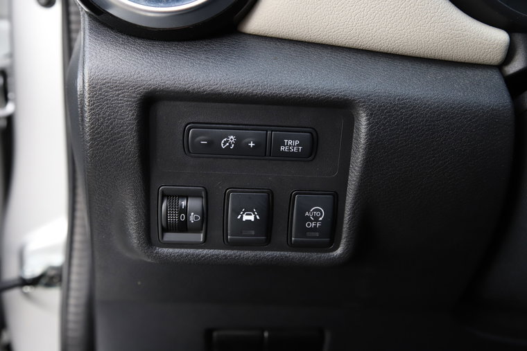 Vehicle Image 24