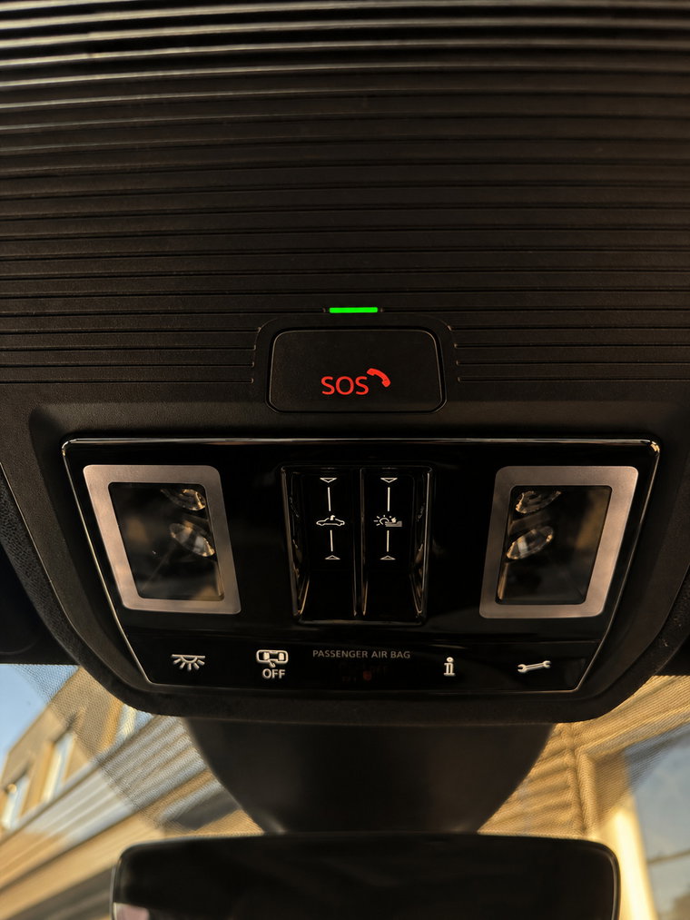 Vehicle Image 27