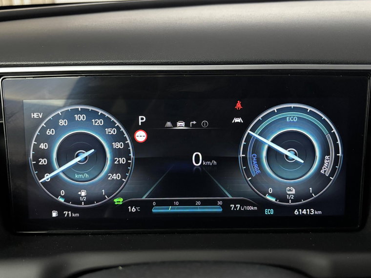 Vehicle Image 21