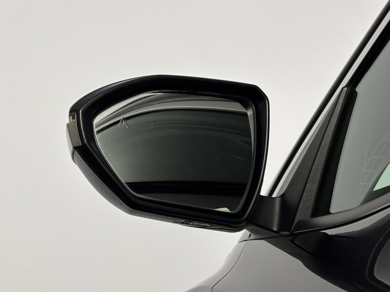 Vehicle Image 39
