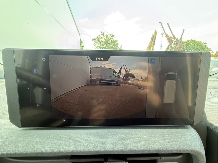 Vehicle Image 23