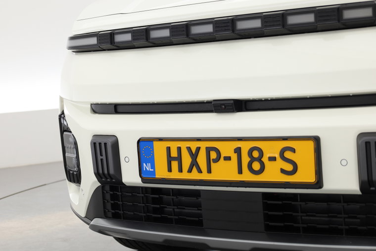Vehicle Image 37