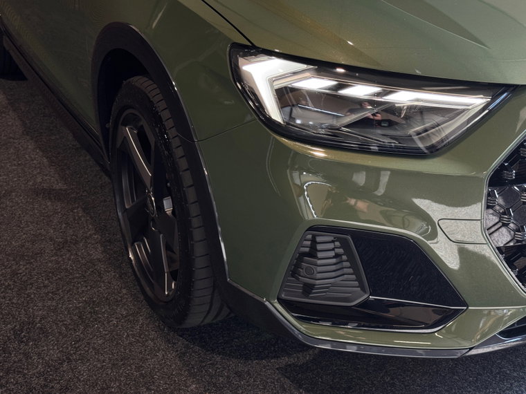 Vehicle Image 37