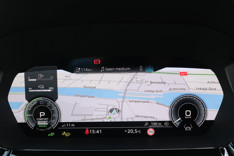 Vehicle Image 21