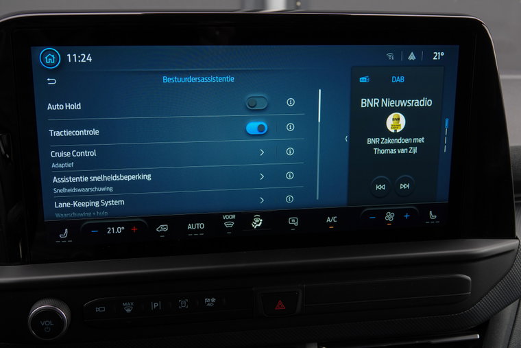 Vehicle Image 35