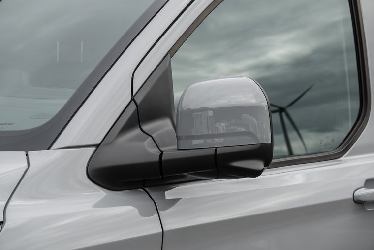 Vehicle Image 38