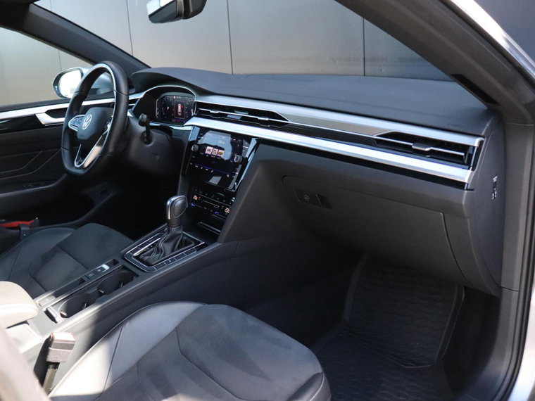 Vehicle Image 23