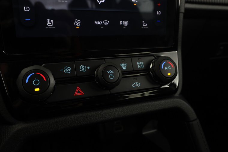 Vehicle Image 41
