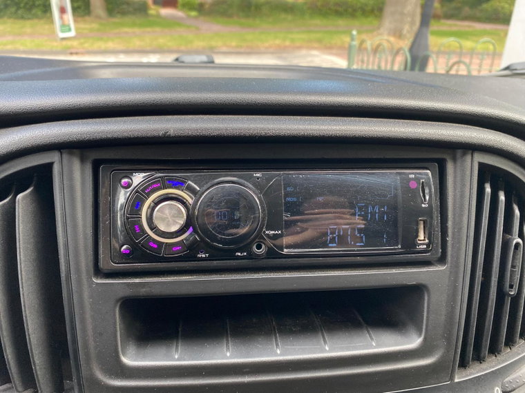 Vehicle Image 13