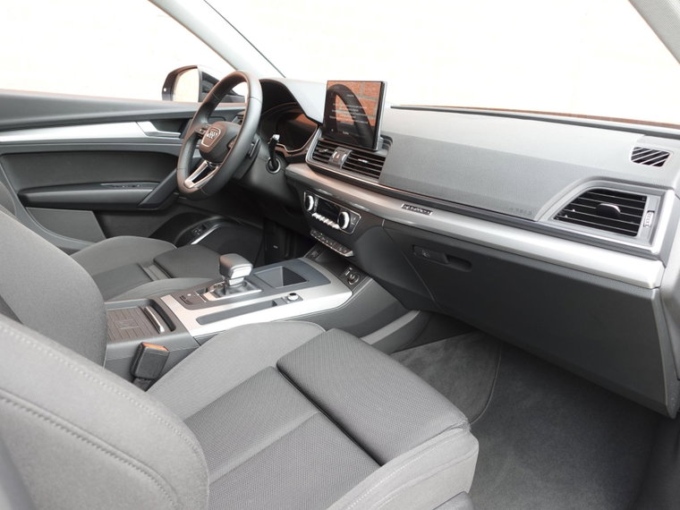 Vehicle Image 39