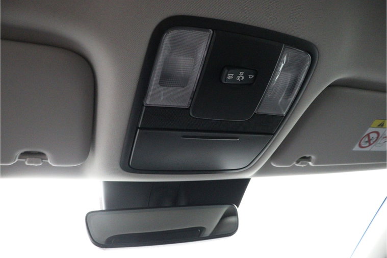 Vehicle Image 35