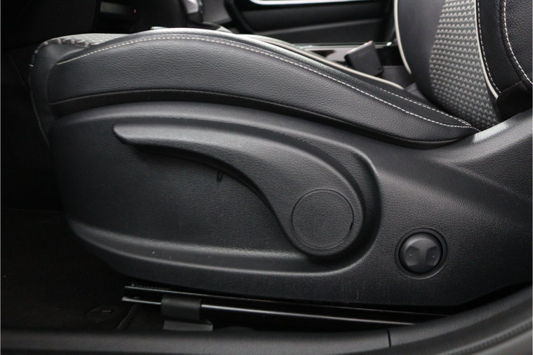 Vehicle Image 45