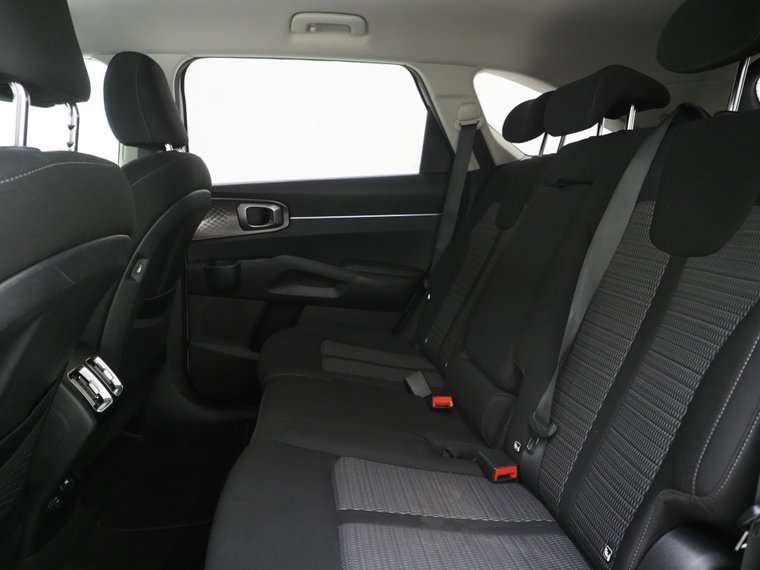 Vehicle Image 38