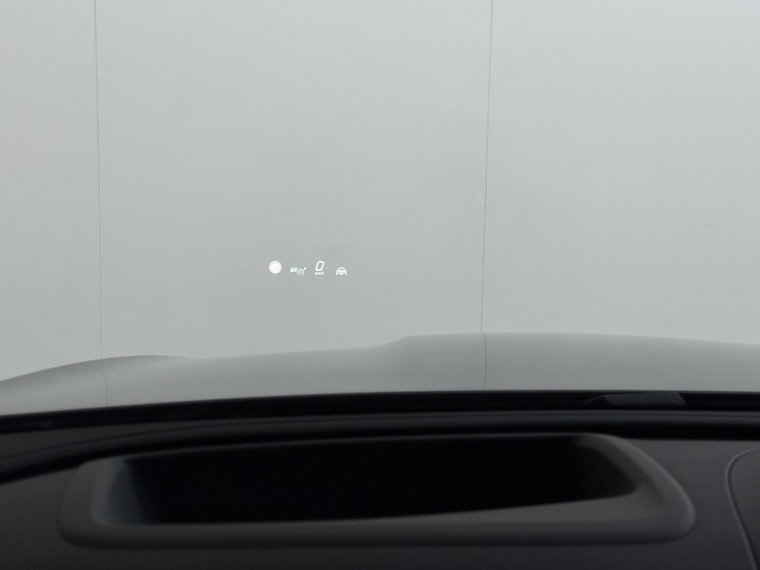 Vehicle Image 40