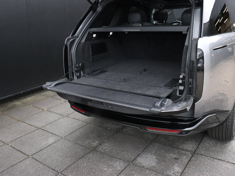Vehicle Image 23