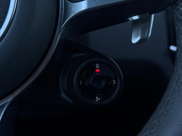 Vehicle Image 24