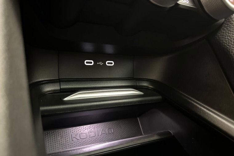 Vehicle Image 43