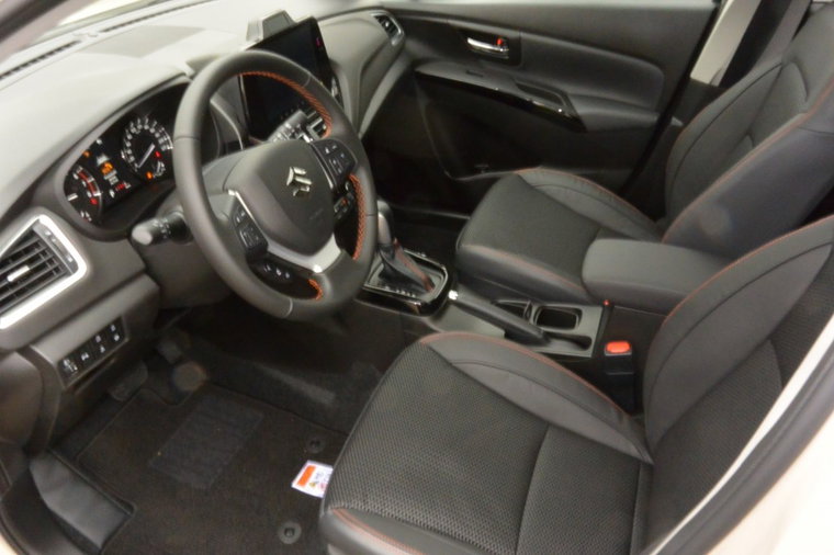 Vehicle Image 19
