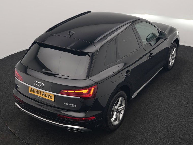 Vehicle Image 30