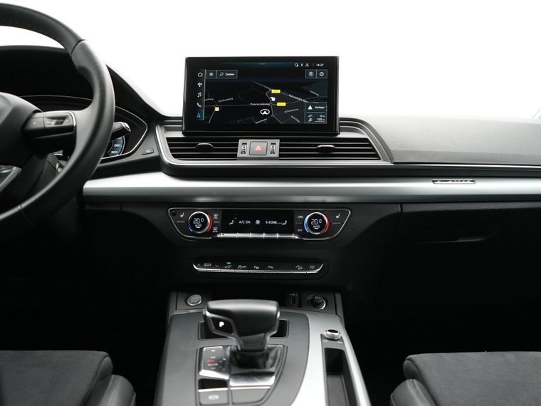 Vehicle Image 35