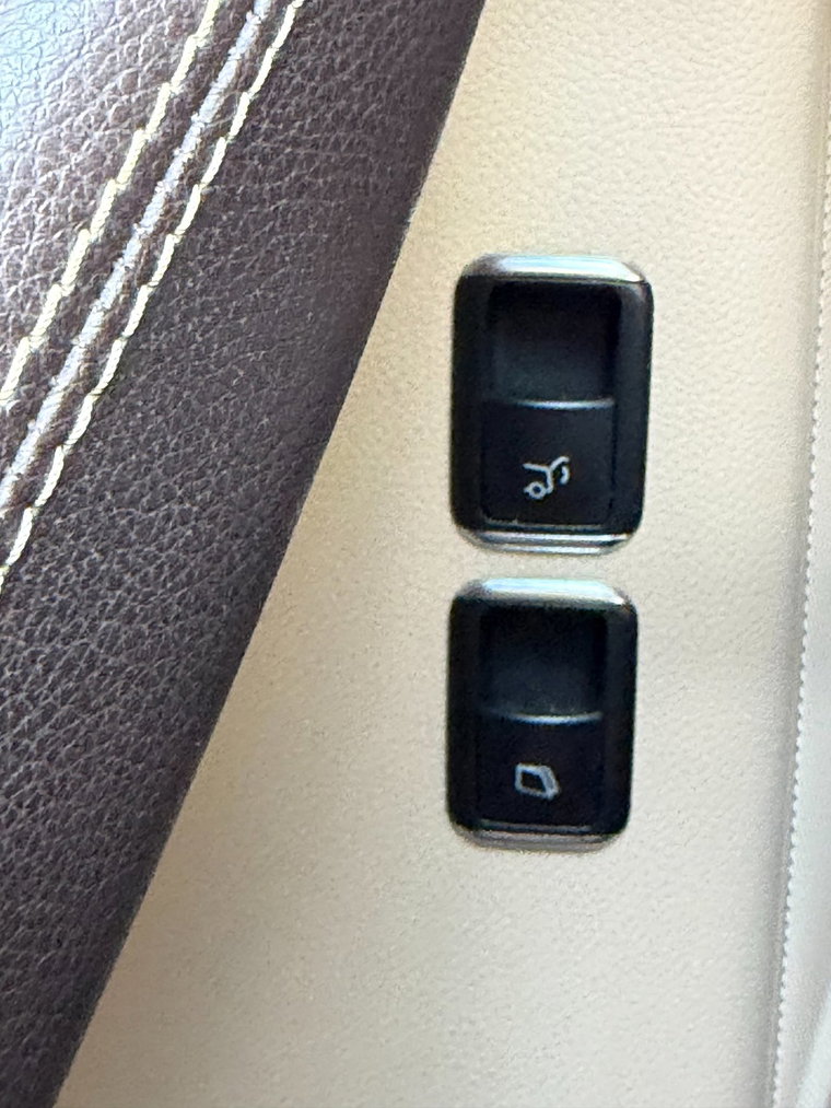 Vehicle Image 41