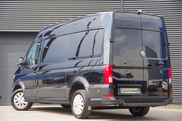 Vehicle Image 38