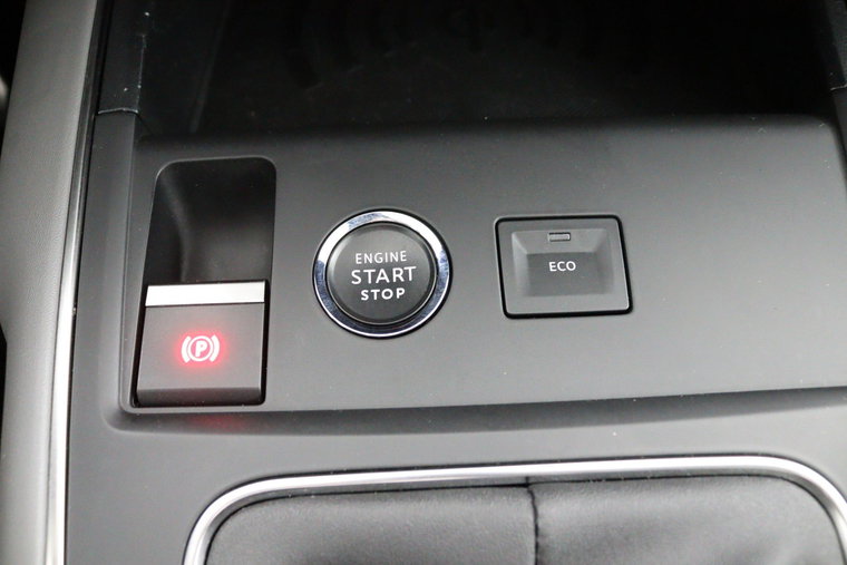 Vehicle Image 41