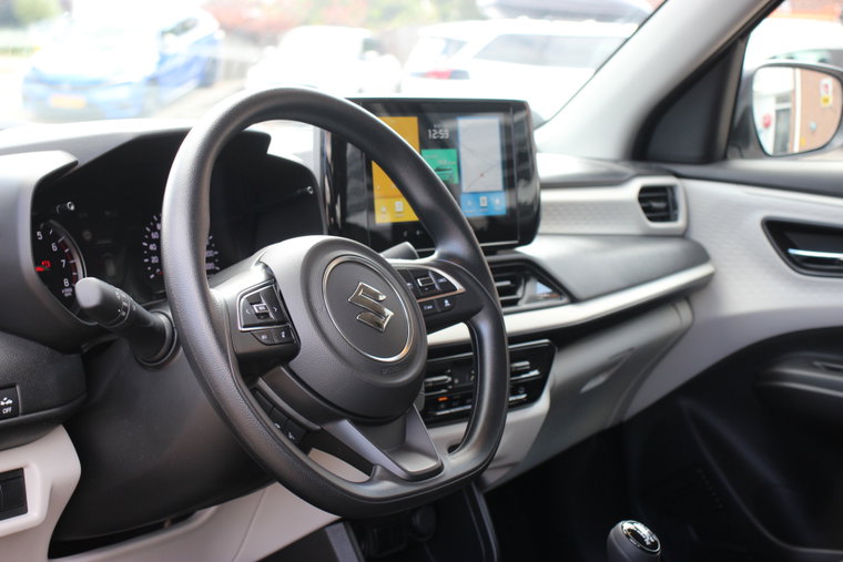 Vehicle Image 37