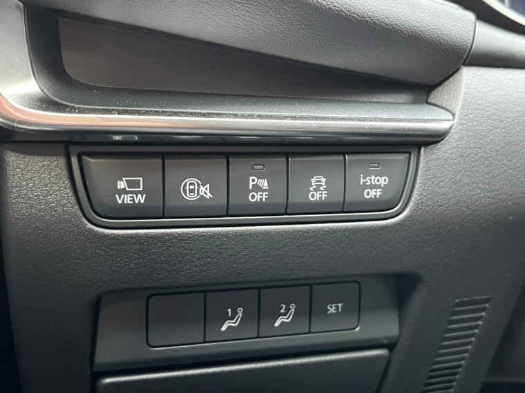 Vehicle Image 27