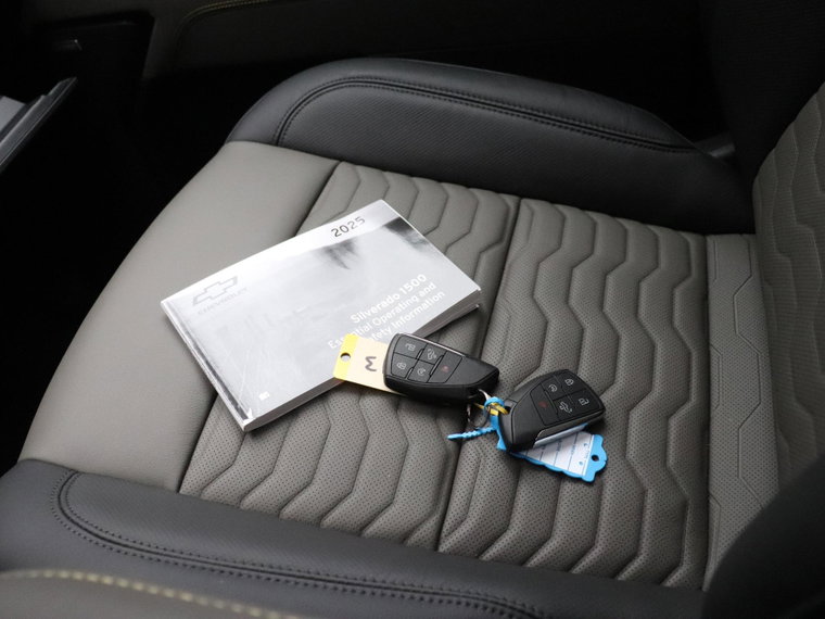 Vehicle Image 31