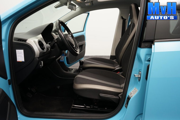 Vehicle Image 53