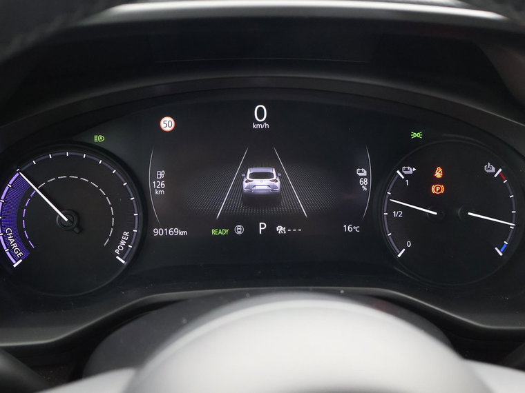 Vehicle Image 32