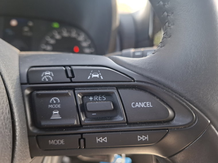 Vehicle Image 23