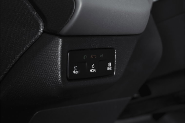 Vehicle Image 60