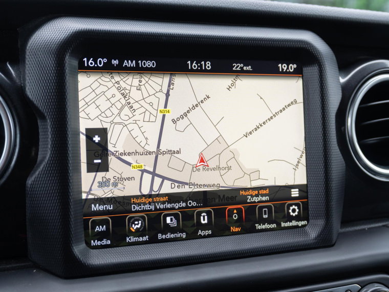 Vehicle Image 33