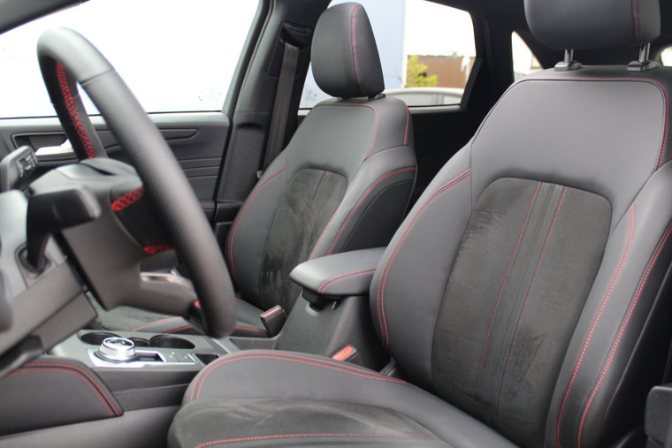 Vehicle Image 37