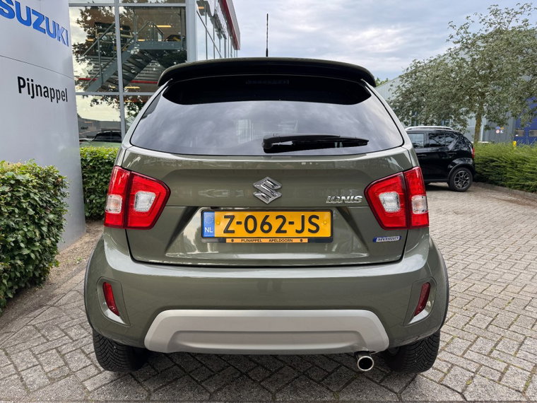 Vehicle Image 8