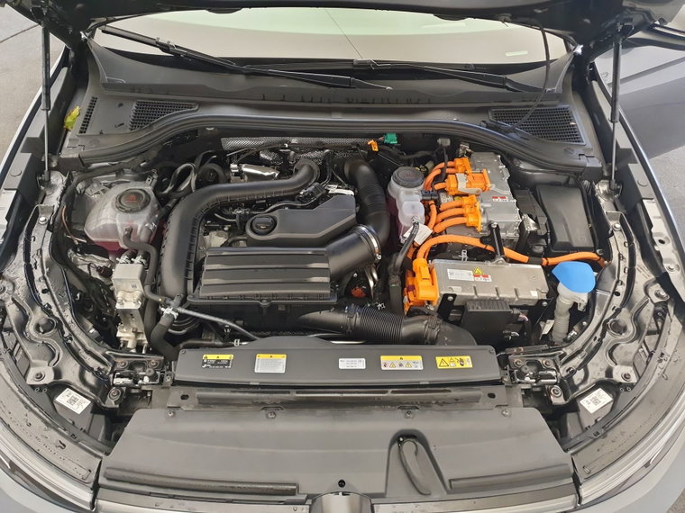 Vehicle Image 31