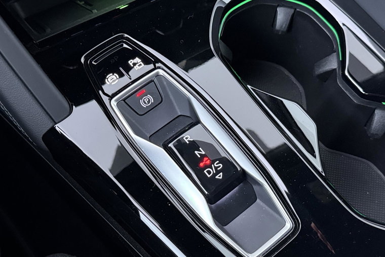 Vehicle Image 39